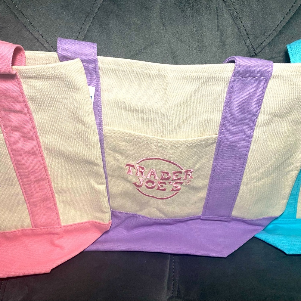 2026 *LAVENDER* Trader Joe’s Mini Canvas Tote Bags in Pastel